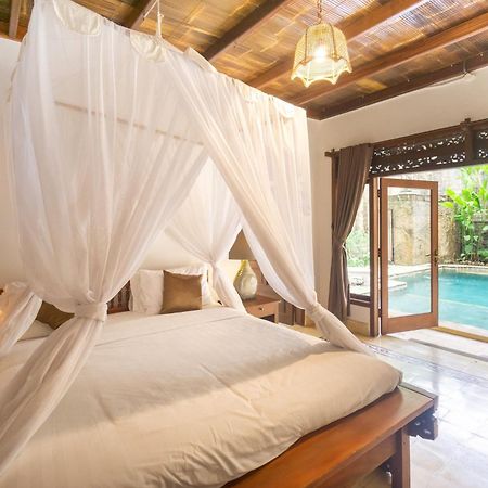 Bali Royal Heritage Villa Seminyak Esterno foto